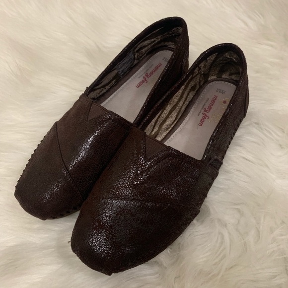 bobs rain dance shoes